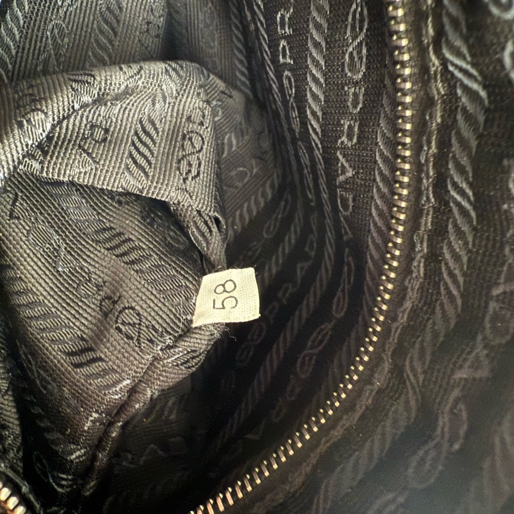 Prada buckle belt shoulder bag Fanny pack - Picture 10 of 16